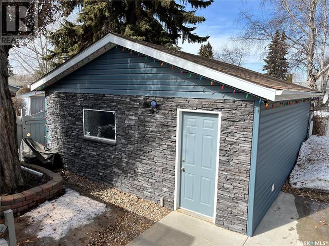 137 East Drive, House detached with 2 bedrooms, 2 bathrooms and null parking in Saskatoon SK | Image 33