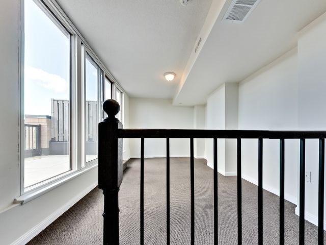 th210 - 16 Foundry Ave, Townhouse with 3 bedrooms, 2 bathrooms and 1 parking in Toronto ON | Image 13