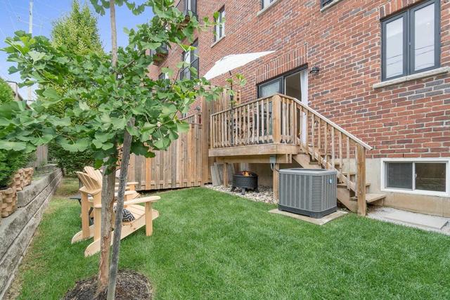 17 - 70 Plains Rd W, Townhouse with 1 bedrooms, 2 bathrooms and 1 parking in Burlington ON | Image 21