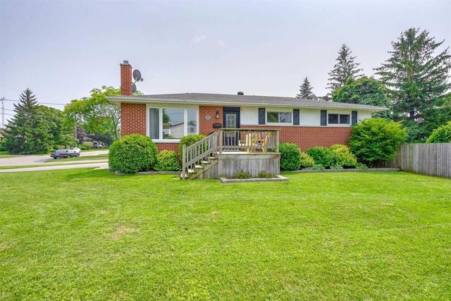573 Burwash St, House detached with 3 bedrooms, 2 bathrooms and 4 parking in Cobourg ON | Image 1
