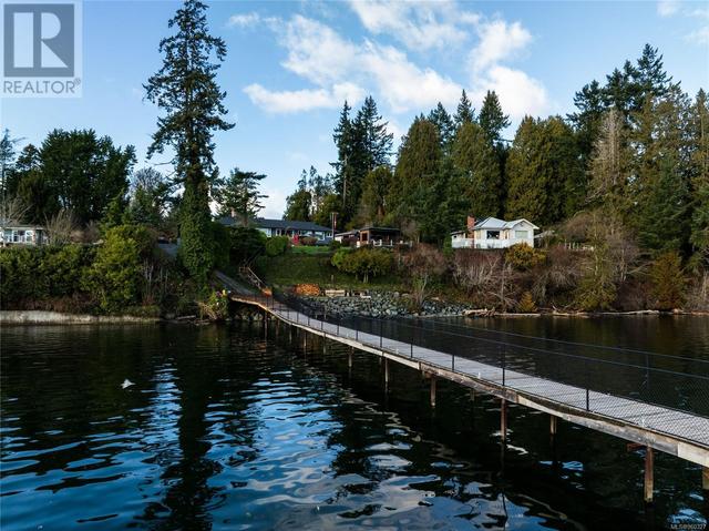 5957 Sooke Rd, House detached with 5 bedrooms, 3 bathrooms and 8 parking in Sooke BC | Image 12
