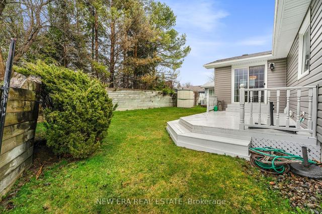 310 Jeff Smith Crt, House detached with 2 bedrooms, 2 bathrooms and 2 parking in Newmarket ON | Image 34