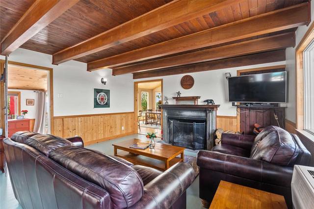 2 Is 20 Island, House detached with 2 bedrooms, 2 bathrooms and 6 parking in Georgian Bay ON | Image 38