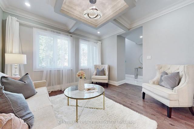 273 Cornelius Pkwy, House detached with 4 bedrooms, 5 bathrooms and 8 parking in Toronto ON | Image 13