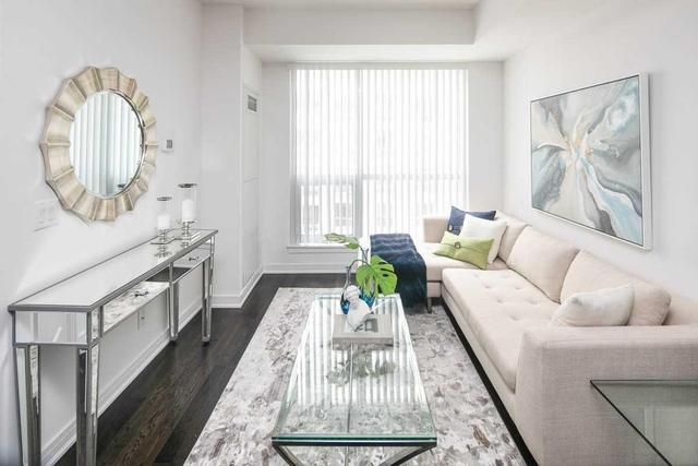 Se504 - 9199 Yonge St, Condo with 2 bedrooms, 2 bathrooms and 1 parking in Richmond Hill ON | Image 4
