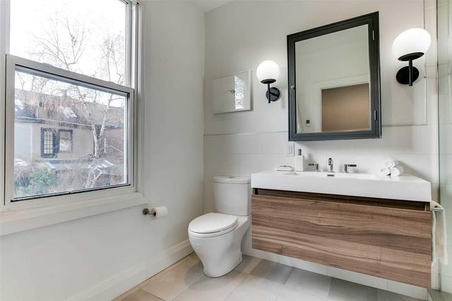 6 Flagler St, House attached with 1 bedrooms, 2 bathrooms and 0 parking in Toronto ON | Image 21