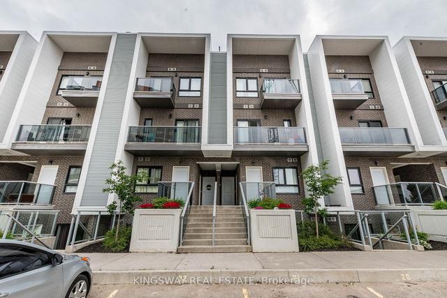 b11 - 1430 Highland Road W Rd, Townhouse with 2 bedrooms, 2 bathrooms and 1 parking in Kitchener ON | Image 1
