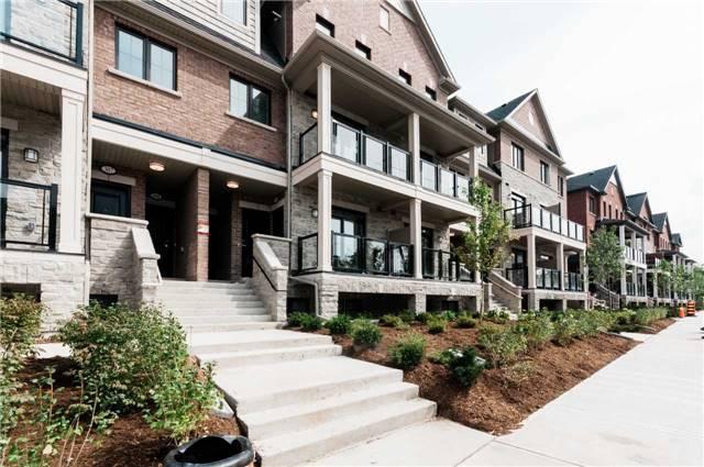 Th 317 - 199 Pine Grove Rd, Townhouse with 2 bedrooms, 2 bathrooms and 1 parking in Vaughan ON | Image 2
