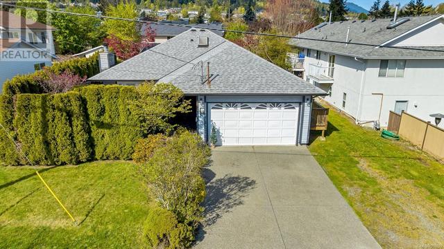 8076 Spinnaker Dr, House detached with 3 bedrooms, 3 bathrooms and 3 parking in North Cowichan BC | Image 5