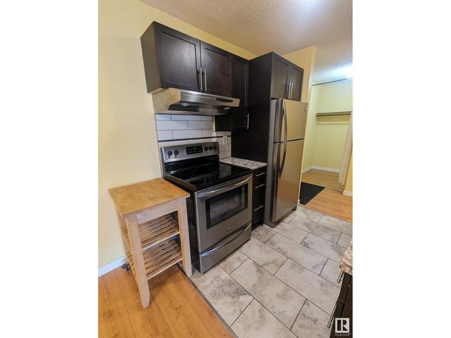 201 - 11043 108 St Nw, Condo with 1 bedrooms, 1 bathrooms and 1 parking in Edmonton AB | Image 9