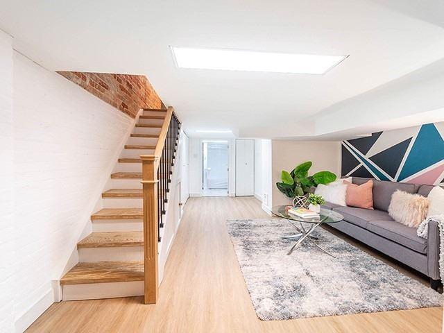 296 Logan Ave, House attached with 3 bedrooms, 2 bathrooms and 0 parking in Toronto ON | Image 19