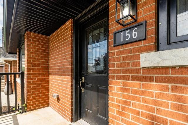 upper - 156 East 42nd Street, House detached with 3 bedrooms, 1 bathrooms and 1 parking in Hamilton ON | Image 2