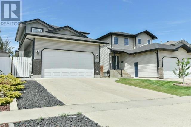 436 Sierra Boulevard Sw, House detached with 3 bedrooms, 3 bathrooms and 2 parking in Medicine Hat AB | Card Image