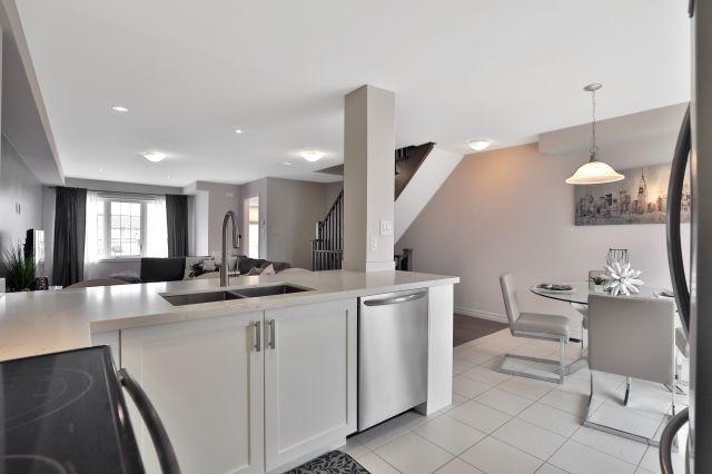 65 Mayland Tr, House attached with 3 bedrooms, 3 bathrooms and 1 parking in Hamilton ON | Image 9