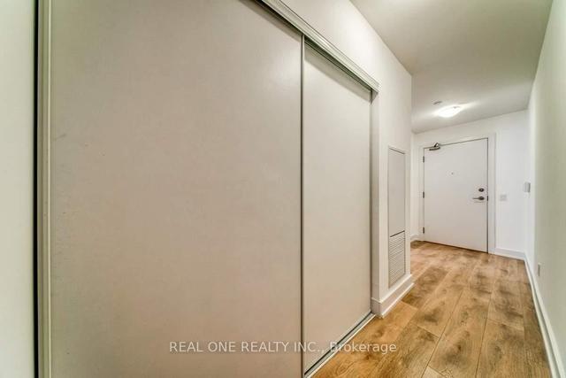 215 - 128 Fairview Mall Dr, Condo with 2 bedrooms, 2 bathrooms and 1 parking in Toronto ON | Image 15