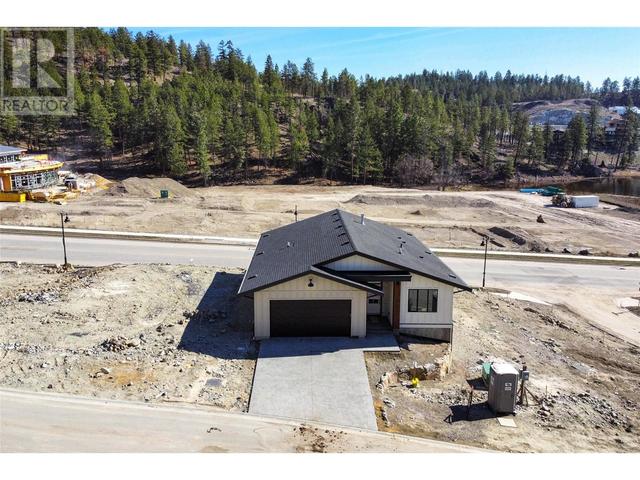 3438 Hilltown Close, House detached with 3 bedrooms, 3 bathrooms and 4 parking in Kelowna BC | Image 38