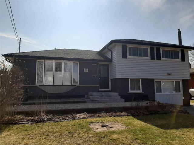404 Enfield Rd, House detached with 3 bedrooms, 2 bathrooms and 4 parking in Burlington ON | Image 1