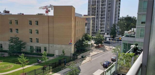 422 - 120 Homewood Ave, Condo with 2 bedrooms, 2 bathrooms and 1 parking in Toronto ON | Image 20