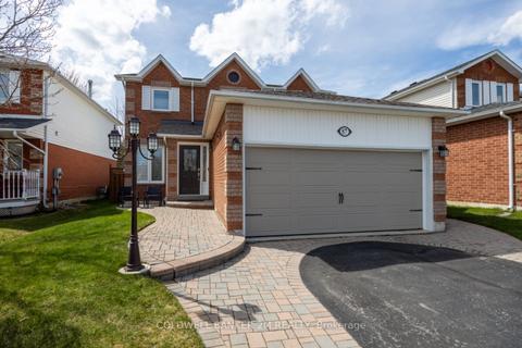 87 Hooper Sq, House detached with 3 bedrooms, 3 bathrooms and 4 parking in Clarington ON | Card Image
