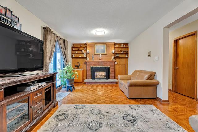 167 Arleta Ave, House semidetached with 4 bedrooms, 3 bathrooms and 6 parking in Toronto ON | Image 36