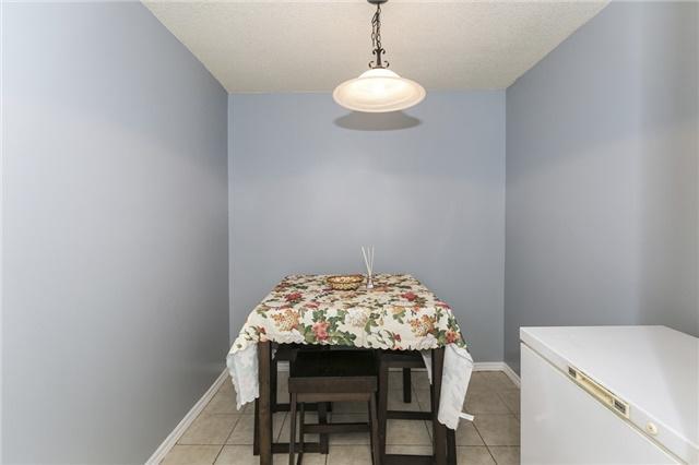504 - 45 Sunrise Ave, Condo with 3 bedrooms, 2 bathrooms and 1 parking in Toronto ON | Image 8