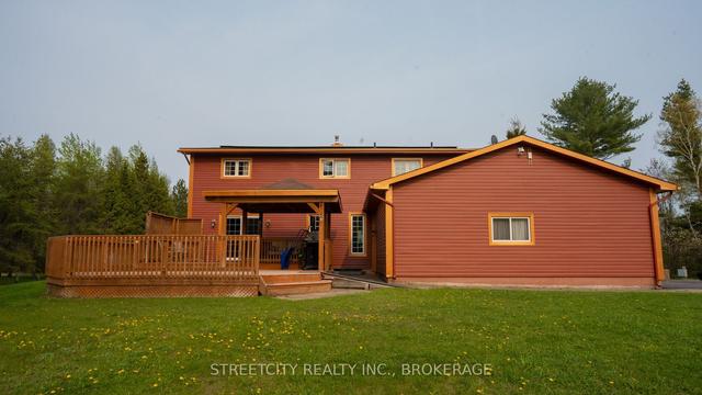 325 Town Line Rd, House detached with 3 bedrooms, 2 bathrooms and 40 parking in Sault Ste. Marie ON | Image 10