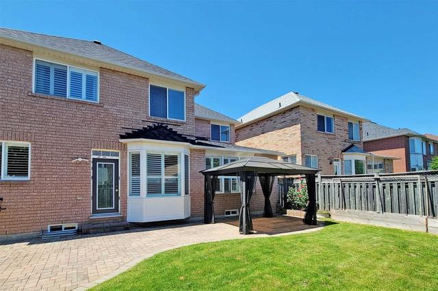 27 Baintree St, House detached with 4 bedrooms, 3 bathrooms and 4 parking in Markham ON | Image 33