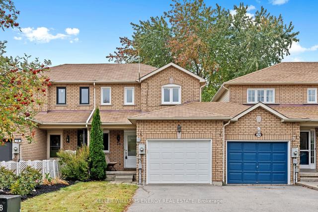 20 Somerscales Dr, House attached with 2 bedrooms, 2 bathrooms and 3 parking in Clarington ON | Image 1