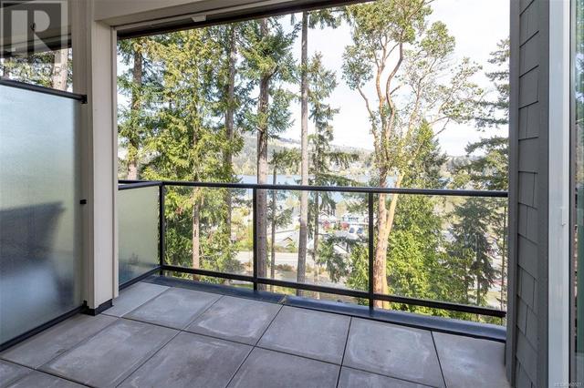 Private balcony with lake views and all that West Coast Living has to offer | Image 18