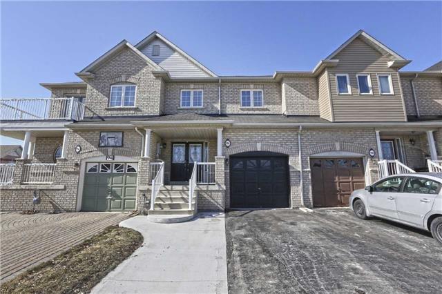 96 Brussels Ave, House attached with 3 bedrooms, 4 bathrooms and 2 parking in Brampton ON | Image 1