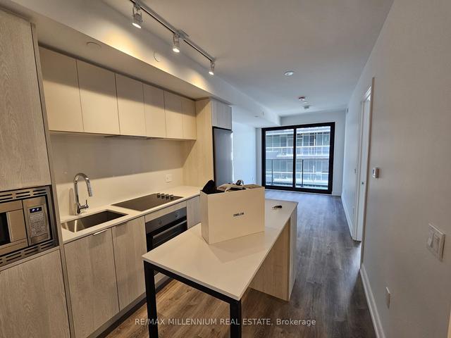 1317 - 1 Jarvis St, Condo with 1 bedrooms, 2 bathrooms and 0 parking in Hamilton ON | Image 1