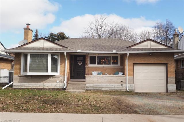 340 Dumfries Avenue, House detached with 3 bedrooms, 2 bathrooms and 3 parking in Kitchener ON | Image 23