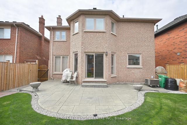 5205 Buttermill Crt, House detached with 4 bedrooms, 3 bathrooms and 4 parking in Mississauga ON | Image 29