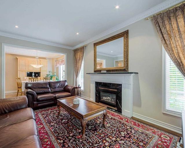 30 Amelynn Cres N, House detached with 4 bedrooms, 4 bathrooms and 6 parking in Vaughan ON | Image 13