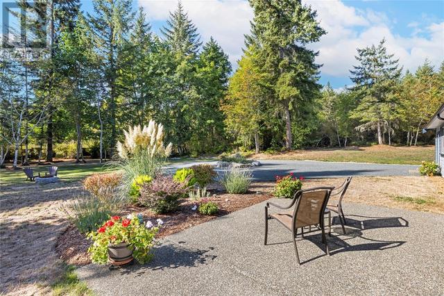 620 Elk Trail, House detached with 4 bedrooms, 2 bathrooms and 10 parking in Nanaimo F BC | Image 36