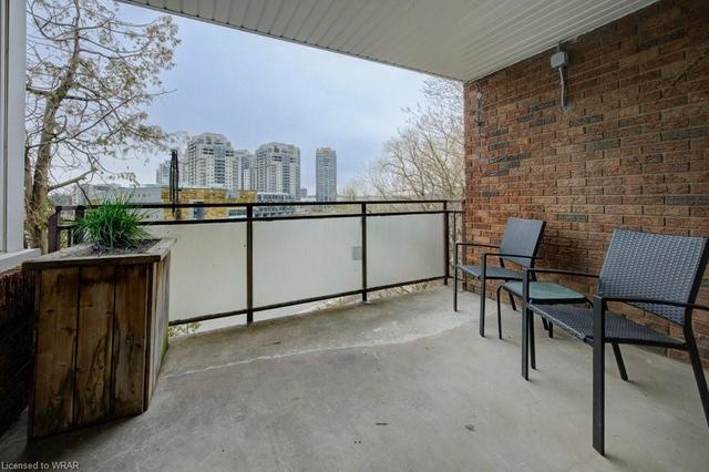 403 - 43 Caroline Street N, House attached with 2 bedrooms, 1 bathrooms and 1 parking in Waterloo ON | Image 8