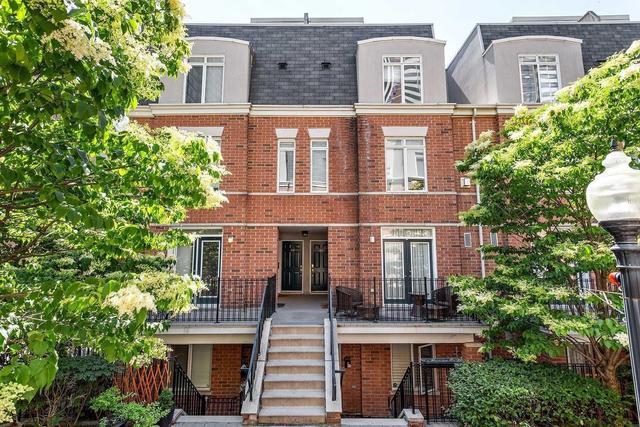 370 - 415 Jarvis St, Townhouse with 2 bedrooms, 1 bathrooms and 1 parking in Toronto ON | Image 1
