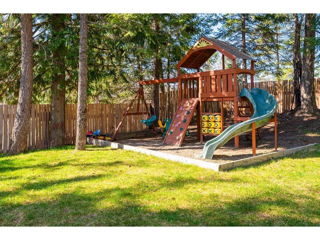4817 Goat River North Road, House detached with 4 bedrooms, 4 bathrooms and 6 parking in Central Kootenay B BC | Image 51