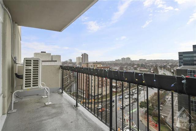 1209 - 158 Mcarthur Avenue, Condo with 2 bedrooms, 1 bathrooms and 1 parking in Ottawa ON | Image 25