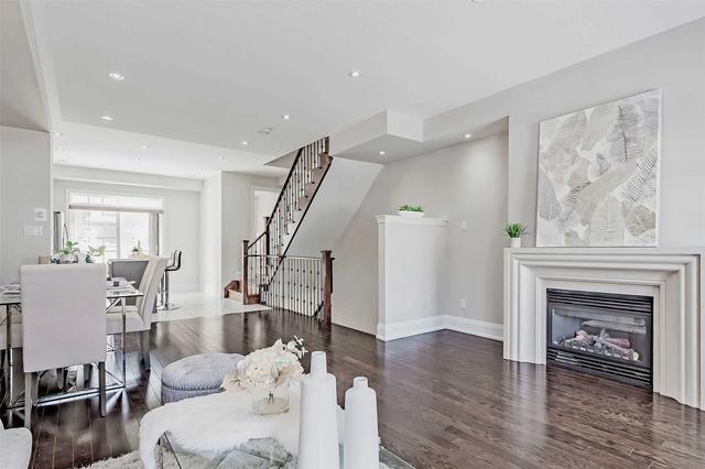 10443 Woodbine Ave, House attached with 3 bedrooms, 4 bathrooms and 2 parking in Markham ON | Image 28