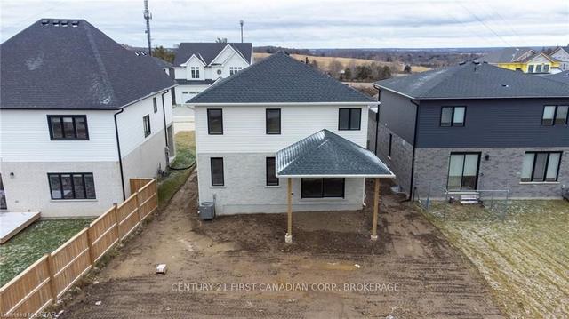 1631 Upper West Ave, House detached with 4 bedrooms, 3 bathrooms and 4 parking in London ON | Image 32