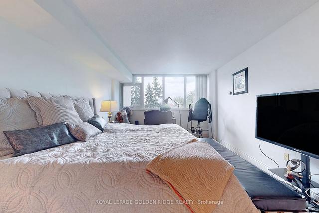 405 - 65 Spring Garden Ave, Condo with 2 bedrooms, 2 bathrooms and 1 parking in Toronto ON | Image 10