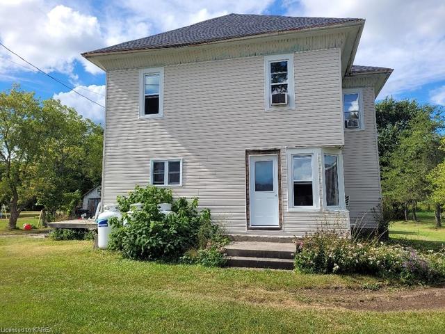 1441 County Road 8, House detached with 3 bedrooms, 1 bathrooms and 5 parking in Rideau Lakes ON | Image 1