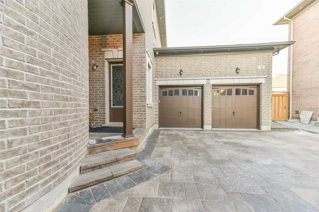 39 Gordon Randle Dr, House detached with 5 bedrooms, 4 bathrooms and 10 parking in Brampton ON | Image 32