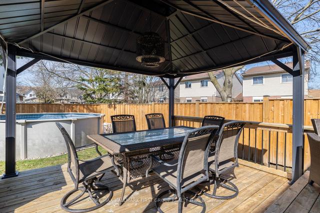 43 Kipling Cres, House semidetached with 3 bedrooms, 3 bathrooms and 3 parking in Ajax ON | Image 16