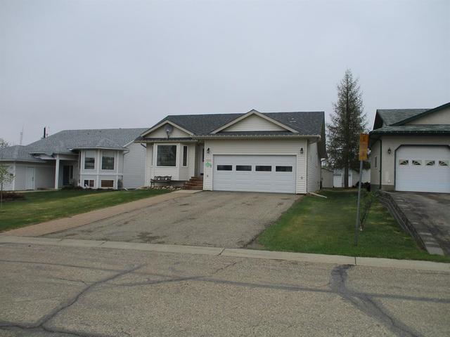 502 - 4a Avenue Ne, House detached with 4 bedrooms, 3 bathrooms and 2 parking in Manning AB | Image 2
