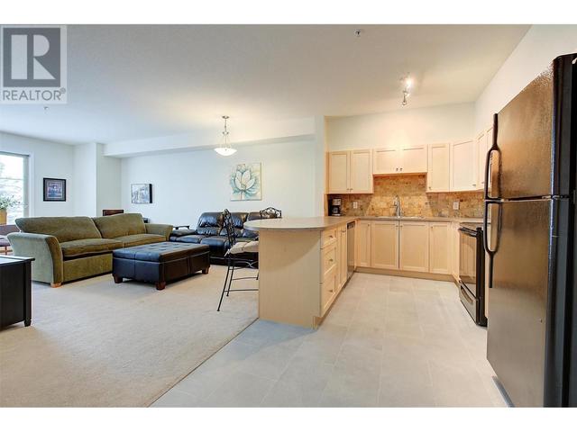 1416 - 1875 Country Club Drive, Condo with 2 bedrooms, 2 bathrooms and 2 parking in Kelowna BC | Image 29