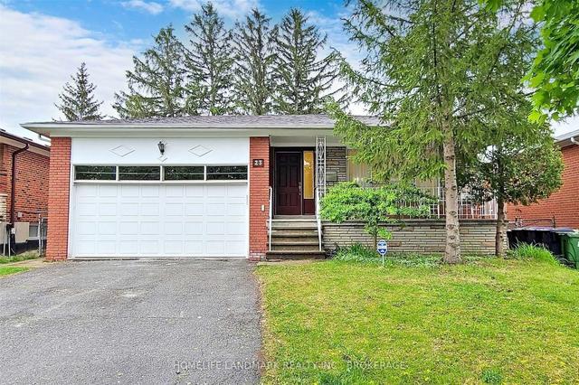 23 Chalet (Basement) Rd, House detached with 4 bedrooms, 2 bathrooms and 6 parking in Toronto ON | Image 1