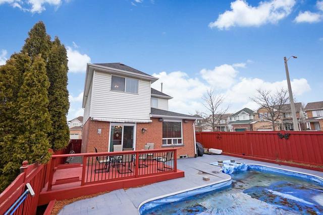 1106 Timberland Cres, House detached with 4 bedrooms, 4 bathrooms and 5 parking in Oshawa ON | Image 29