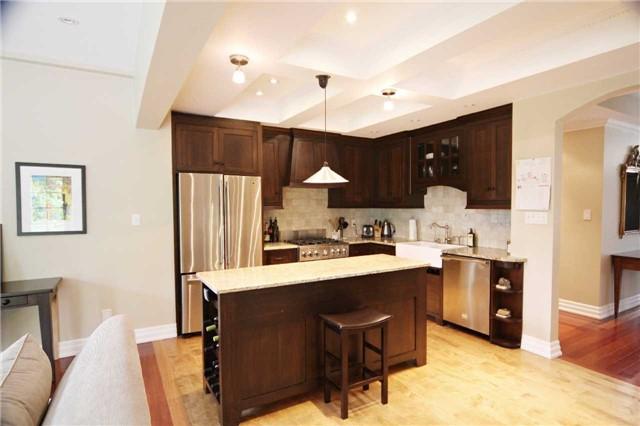 104 Princess Anne Cres, House detached with 3 bedrooms, 4 bathrooms and 5 parking in Toronto ON | Image 7